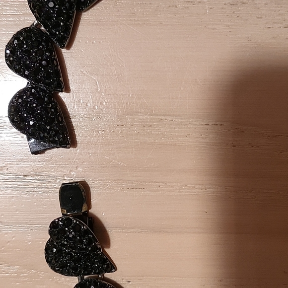 Necklace and earrings set - Picture 3 of 4